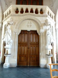 Blendecques (Pas-de-Calais, Fr) église Saint-Colombe (12) porte et tribune
