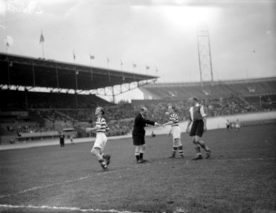 Blauw Wit tegen Feijenoord 1-5 Spelmoment die men zelden ziet, Bestanddeelnr 902-3868