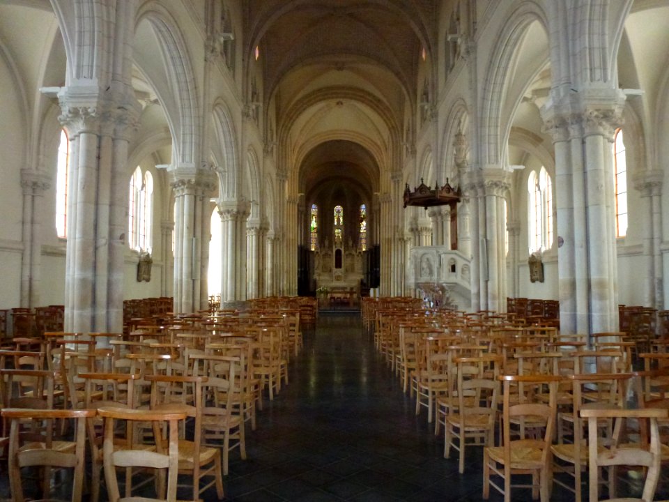 Blendecques (Pas-de-Calais, Fr) église Saint-Colombe (11) la nef