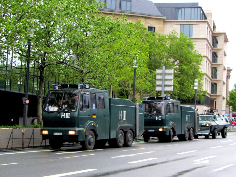 Blockupy 2013 Deutsche Bank6