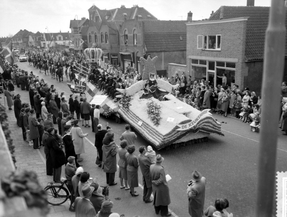 Bloemencorso in de Bollenstreek, Bestanddeelnr 911-1882