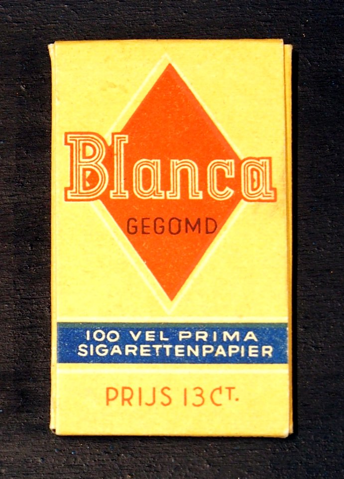Blanca vloeitjes cigarettenpapier (Cigarette rolling papers) (front)
