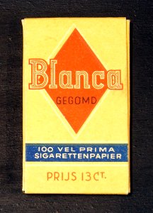Blanca vloeitjes cigarettenpapier (Cigarette rolling papers) (front)