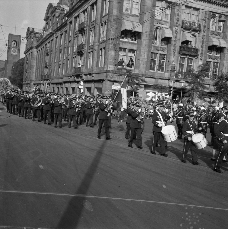 Bloemencorso 1963 Muziekkorpsen, Bestanddeelnr 915-5055
