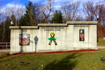 Blast Wall 1 - Johnny Ro Veterans Memorial Park - Leominster, Massachusetts - DSC09123