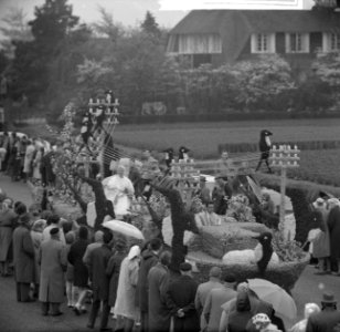 Bloemencorso in de bollenstreek verscheidene praalwagens, Bestanddeelnr 913-9148 photo