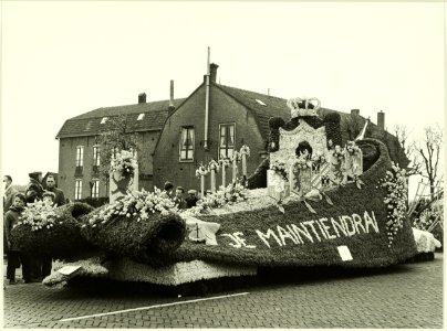 Bloemencorso Bollenstreek, NL-HlmNHA 5400465228 photo