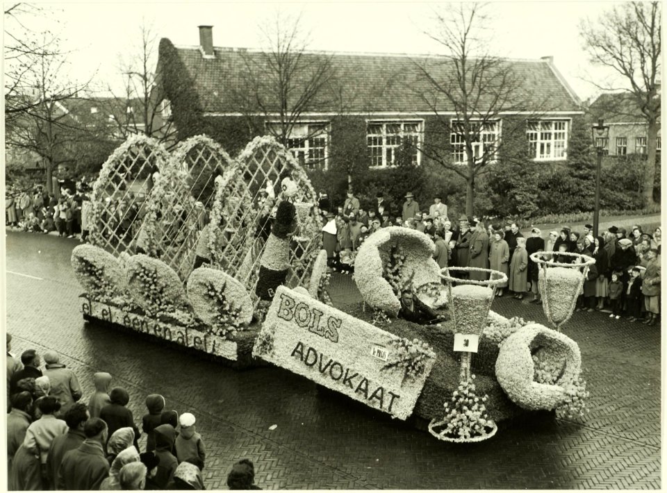 Bloemencorso Bollenstreek, NL-HlmNHA 5400465215 photo