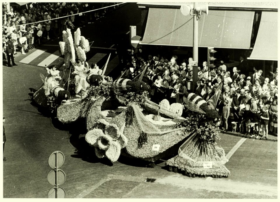 Bloemencorso, NL-HlmNHA 5400465248