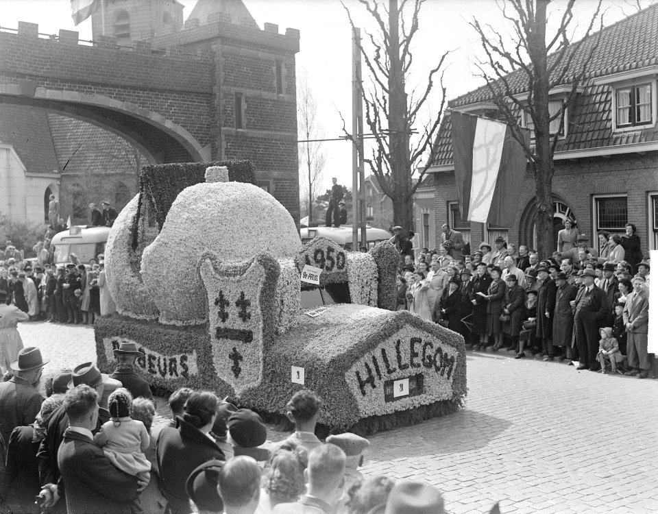 Bloemencorso te Lisse-Sassenheim, Bestanddeelnr 903-9248 photo