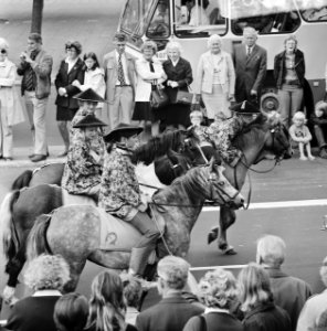 Bloemencorso in Amsterdam, Bestanddeelnr 926-6524