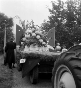 Bloemencorso Aalsmeer, Bestanddeelnr 904-1735