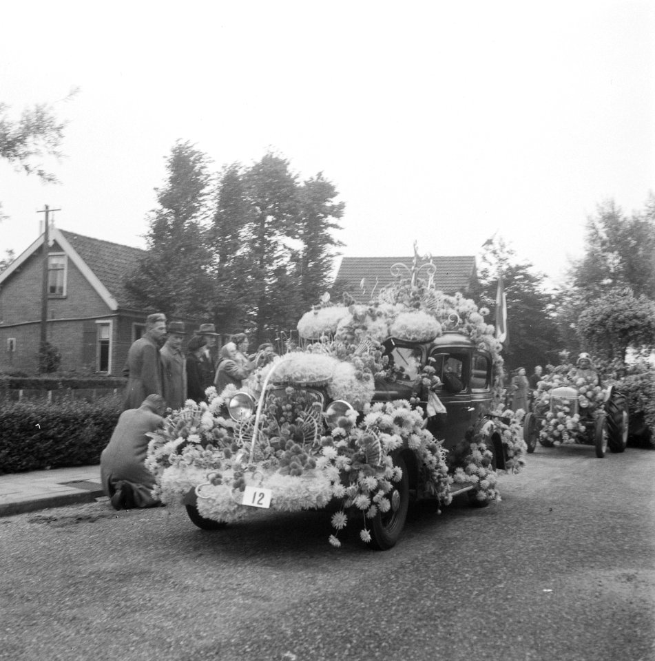 Bloemencorso Aalsmeer, Bestanddeelnr 904-1745
