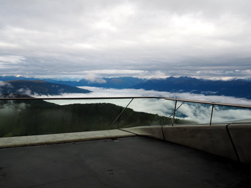 Blickachse Aussenfenster (MMM Corones) (05)