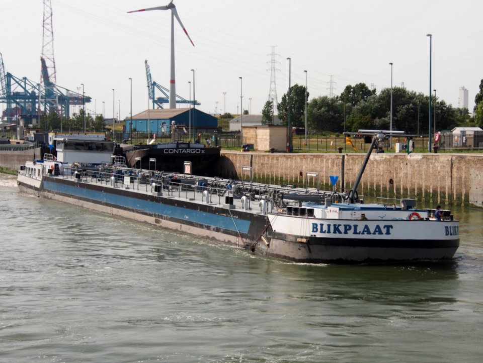 Blikplaat - ENI 02332821, Zandvlietsluis, Port of Antwerp pic2