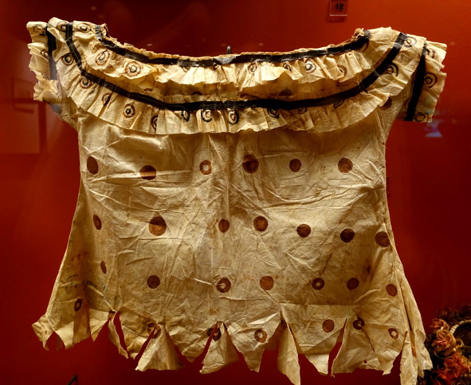 Blouse of bark cloth, Samoa, 1888 - Ethnological Museum, Berlin - DSC01299