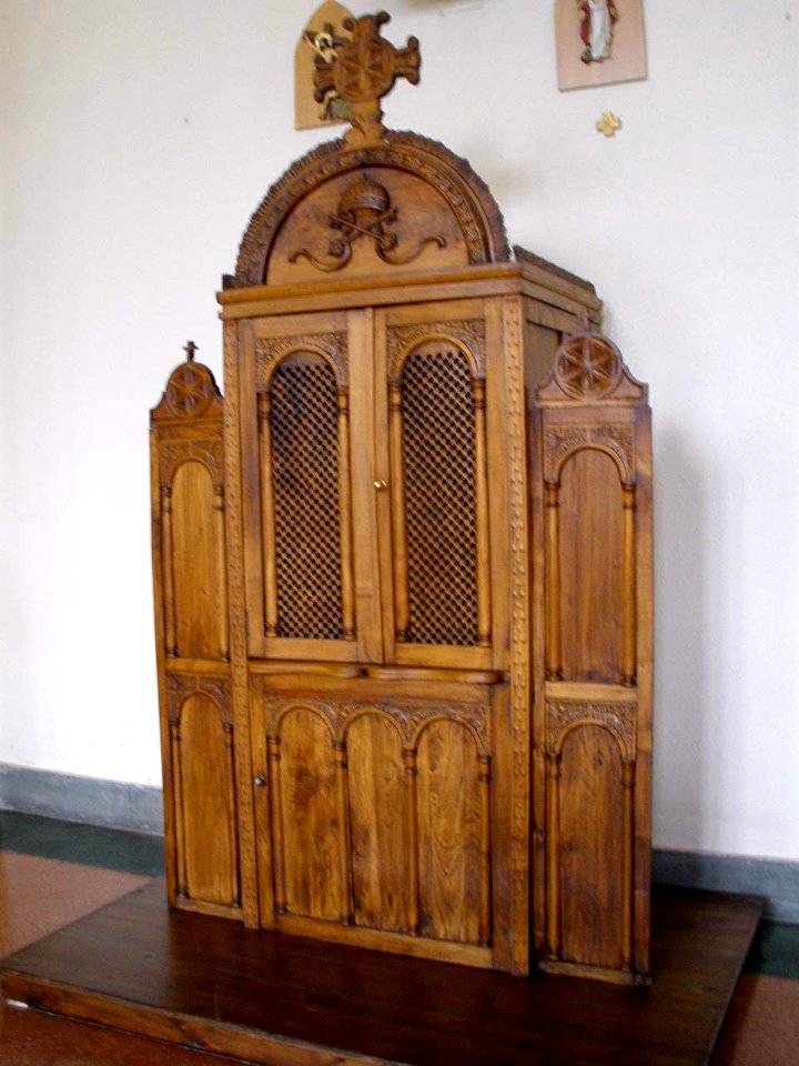 Blimea (San Martín del Rey Aurelio) - Iglesia de Santa María de las Nieves 08