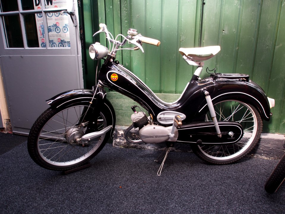 Black DKW Hummel pic2