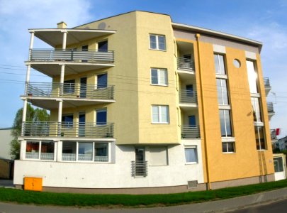 Blok Ogbudu przy Stawowej 2005