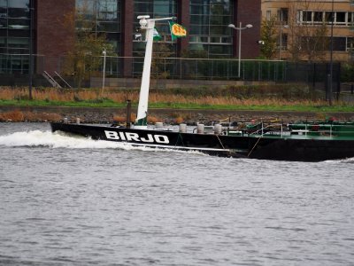 Birjo ENI 05107560 op het IJ pic1