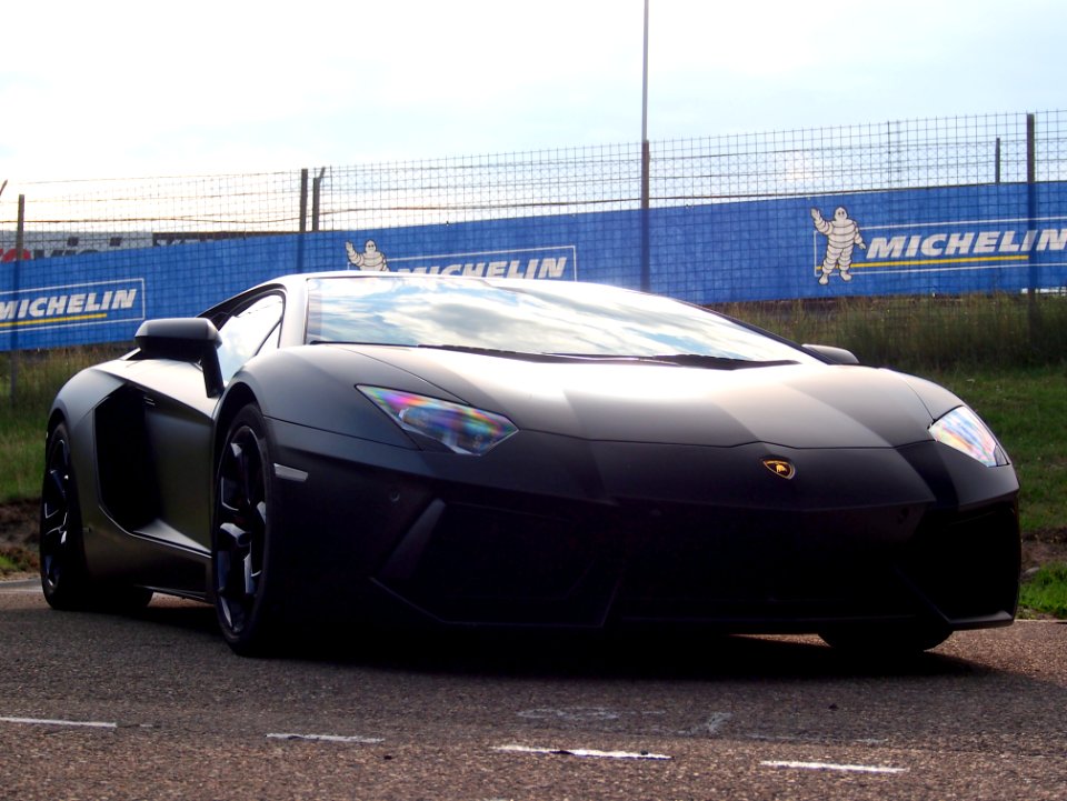 Black Lamborghini Aventador, pic2