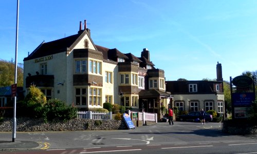 Black Lion Inn and Restaurant, London Road, Patcham (October 2011) (2)