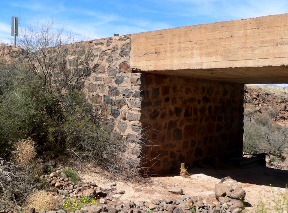 Black Gap bridge (Greenlee Co, AZ) W abutment 1