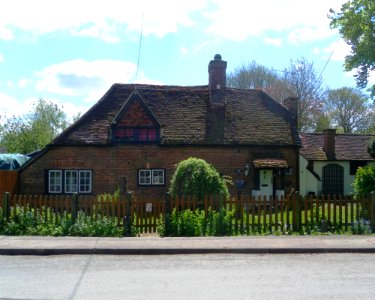 Black Dog Cottage, Hollybush Lane, Northgate, Crawley (IoE Code 363356)