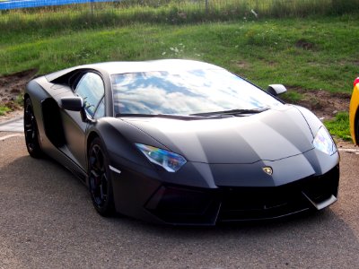 Black Lamborghini Aventador, pic1