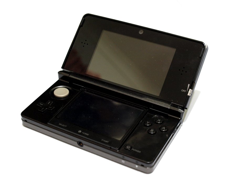 Black Nintendo 3DS