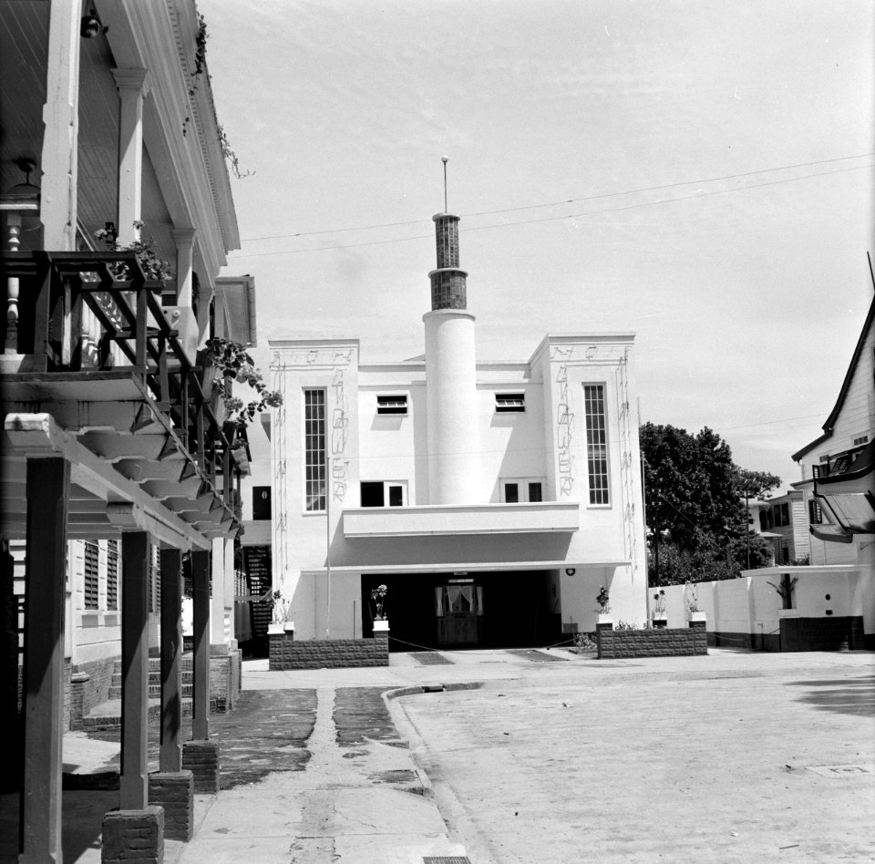 Bioscoop Tower, Heerenstraat 50 in Paramaribo, Bestanddeelnr 252-5003