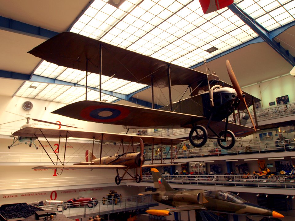 Bi-plane at Technik museum Praag