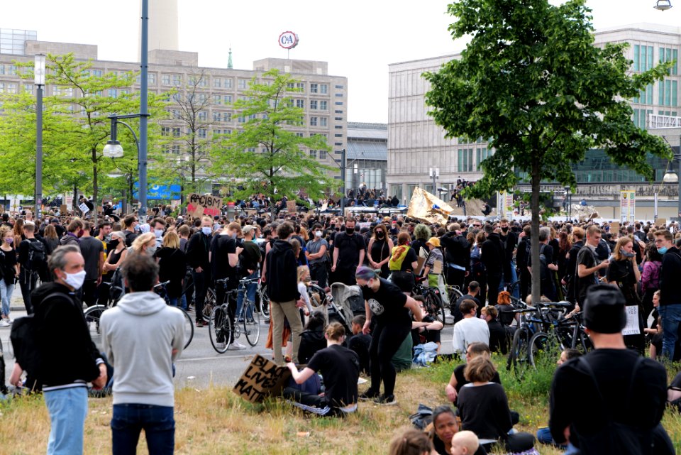 BlackLivesMatter protest Alexanderplatz Berlin 2020-06-06 63