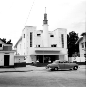 Bioscoop Tower, Heerenstraat 50 in Paramaribo, Bestanddeelnr 252-5004