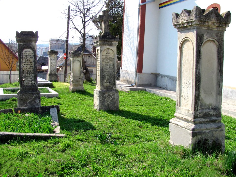 BisIntreRomaniTurda06