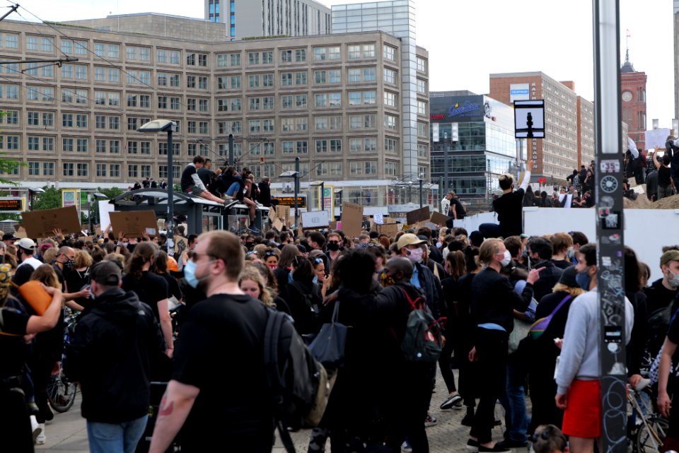 BlackLivesMatter protest Alexanderplatz Berlin 2020-06-06 94