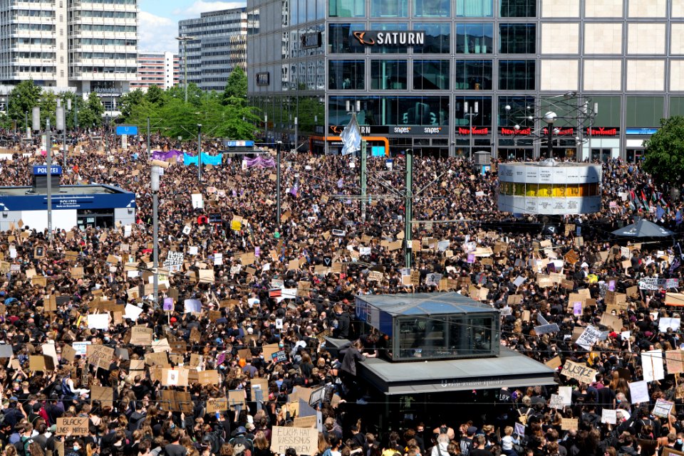 BlackLivesMatter protest Alexanderplatz Berlin 2020-06-06 26