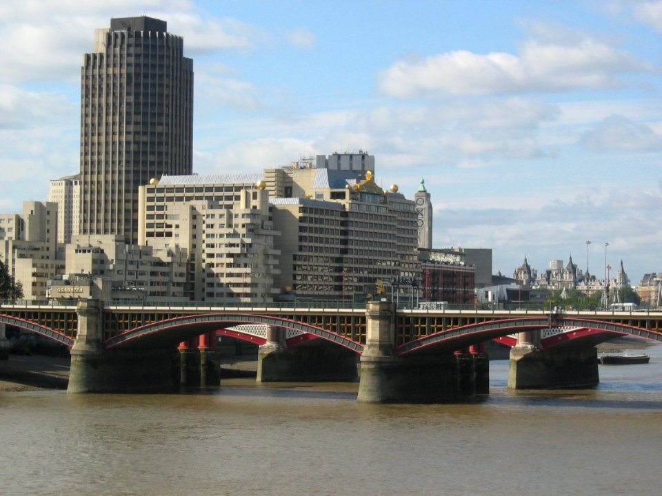 Blackfriars-Railway-Bridge-20040918-002 photo