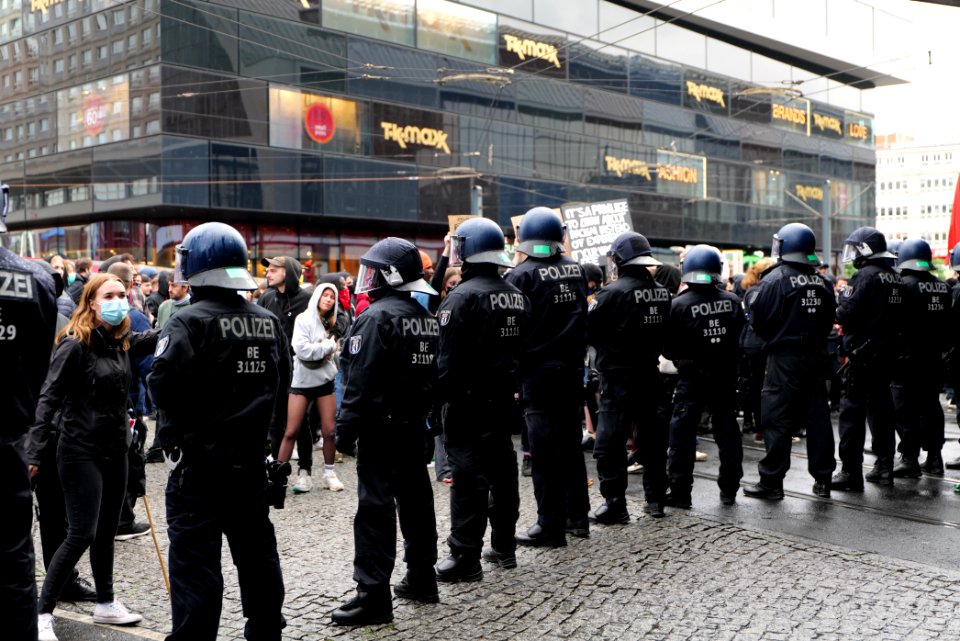 BlackLivesMatter protest Alexanderplatz Berlin 2020-06-06 147
