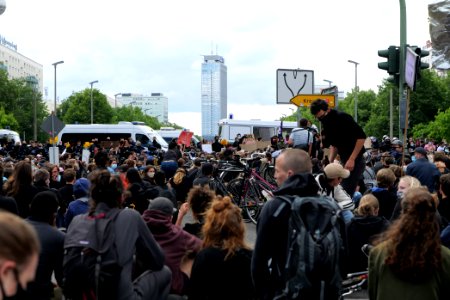 BlackLivesMatter protest Karl-Marx-Allee Berlin 2020-06-06 58