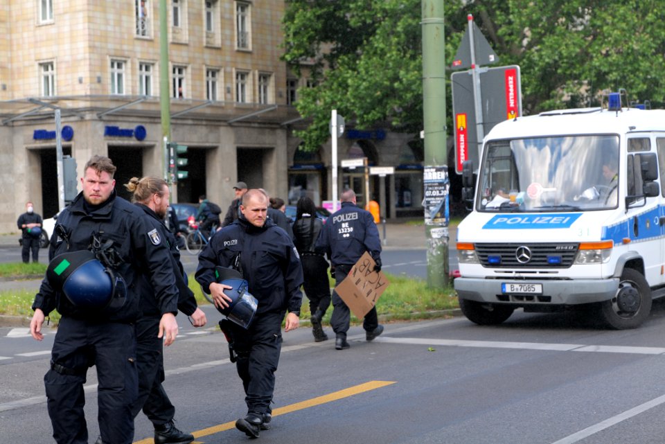 BlackLivesMatter protest Karl-Marx-Allee Berlin 2020-06-06 70