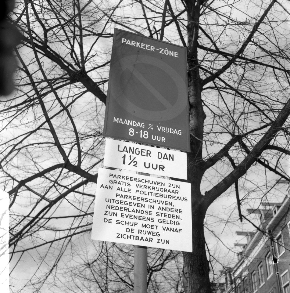 Blauwe zone tussen Vijzelstraat en Leidsestraat aan onevenzijde, het nieuwe verk, Bestanddeelnr 916-3047