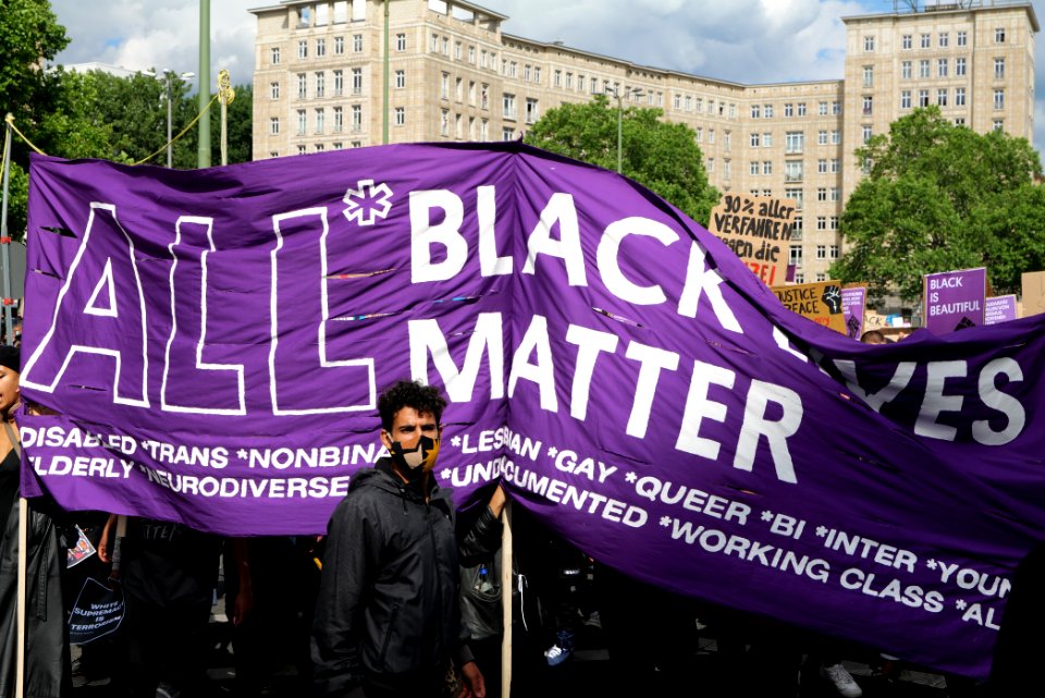 BlackLivesMatter protest Karl-Marx-Allee Berlin 2020-06-06 43