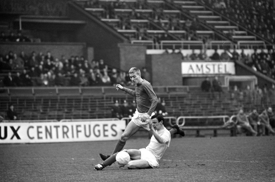 Blauw-Wit tegen DHC 2-2, spelmomenten, Bestanddeelnr 919-9866
