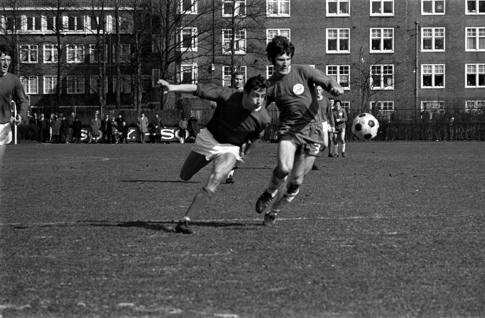 Blauw-Wit tegen De Graafschap 0-0. Aktie, Bestanddeelnr 923-3743