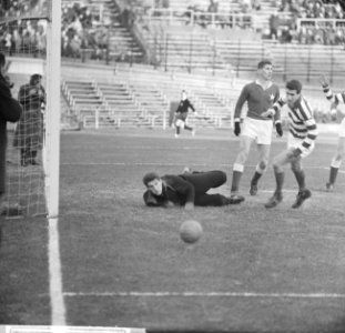 Blauw-Wit tegen MVV 1-2, speelmoment, Bestanddeelnr 914-6418