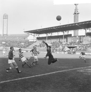Blauw-Wit tegen MVV 1-2, speelmoment, Bestanddeelnr 914-6420