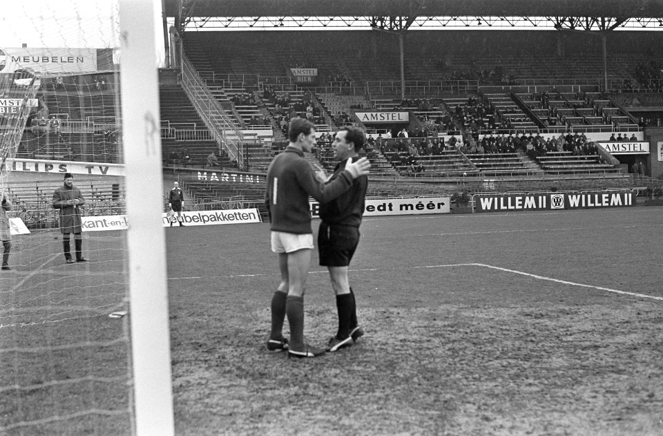 Blauw-Wit tegen Alkmaar 0-1, spelmomenten, Bestanddeelnr 920-0919