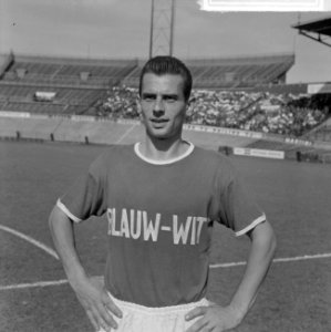 Blauw-Wit tegen NAC 0-2 Verhagen (Blauw-Wit), Bestanddeelnr 915-5272
