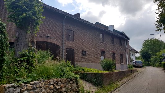 Bissen-wegkruis Dal Bissenweg 9 (1)